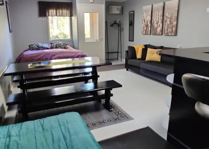 ホームステイ By 10 Minutes From Tampere Centrum Lempäälä